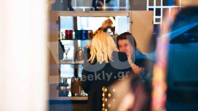 Το αληθινό πρόσωπο της Ελένης Μενεγάκη: Η συμπεριφορά της στον φωτογράφο όταν την «έπιασε» σε ακριβό κατάστημα επίπλων για ψώνια