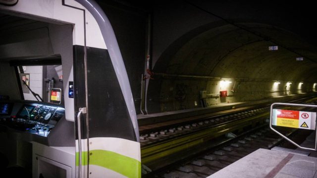 Τηλεφώνημα για βόμβα στο μετρό – Έκλεισε για λίγο ο σταθμός «Ομόνοια»