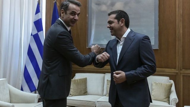 «Θα μας πάει σε νέο μνημόνιο»: Η αντίδραση του Μαξίμου για τις υποσχέσεις Τσίπρα στη ΔΕΘ