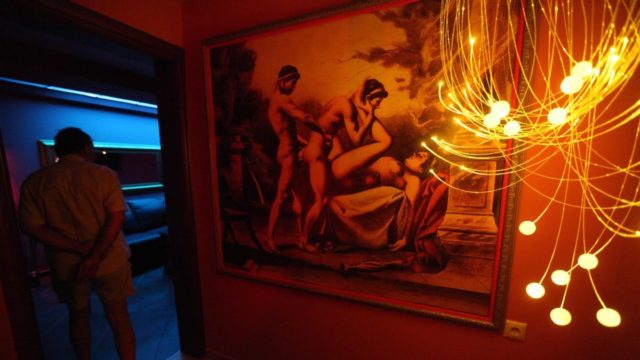 Θεσσαλονίκη: Φιλόλογος εργαζόταν σε οίκο ανοχής για να σπουδάσει τον γιο της