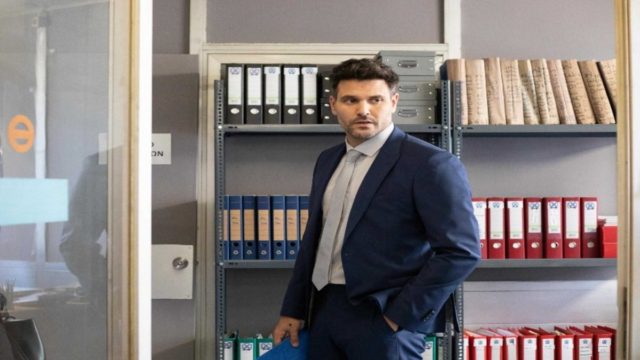 Παγιδευμένοι και Μιχάλης Λεβεντογιάννης «ρίχνουν» το Twitter: «Θέλω να βάζετε περισσότερες σκηνές ενώ μαστορεύει…»