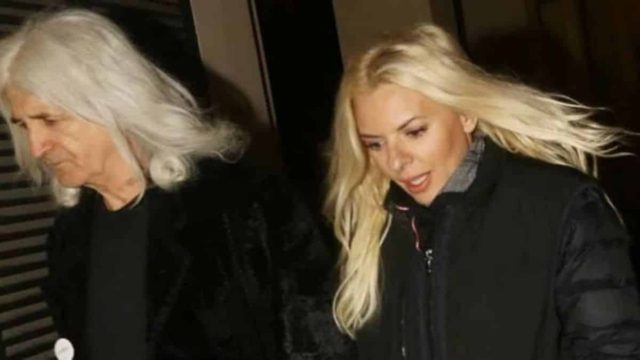 Άγριος τσακωμός Αννίτας Πάνια – Νίκου Καρβέλα σε γνωστό εστιατόριο! Ούρλιαζε η παρουσιάστρια!