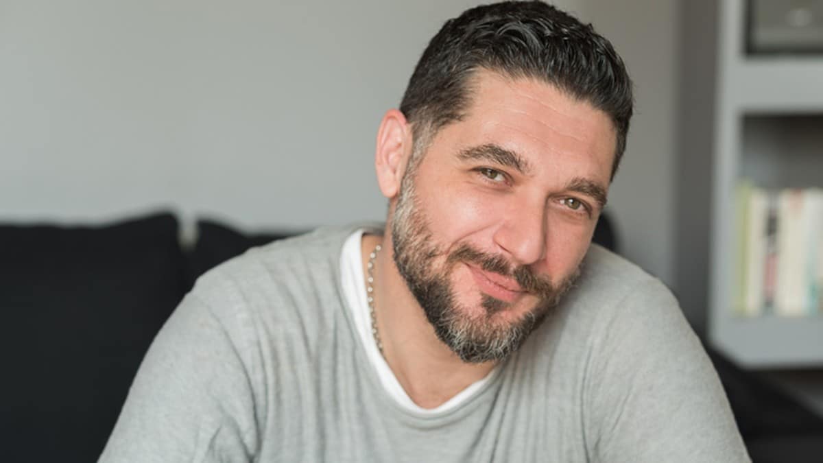 Τα τρυφερά λόγια του Πάνου Ιωαννίδη για το γιο του: «Φωνάζω τη γυναίκα μου όταν…» (Video)