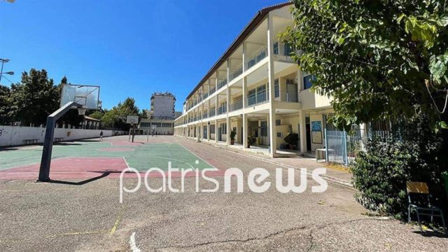Τρόμος στον Πύργο: Εισβολή σε σχολείο και επίθεση σε μαθητή (video)
