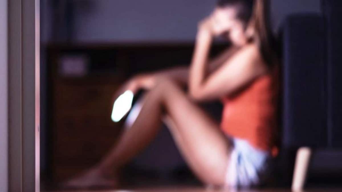 Revenge porn στην Πάτρα: «Ήταν πάρα πολύ φρικιαστικό! Με απειλούσε ότι θα…» – 21χρονη “σπάει” τη σιωπή της και σοκάρει με την περιγραφή της (Video)