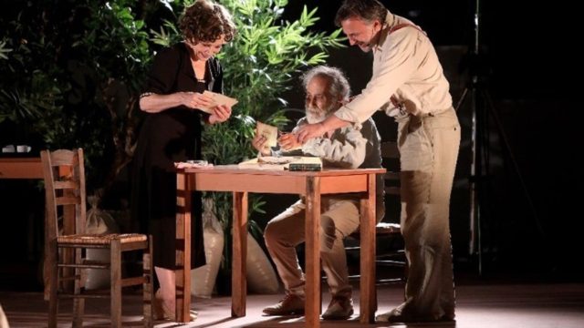 Η παράσταση «Στου Μποχώρη» στις 6/9 στην παραλία Μπάτης, στο Π. Φάληρο, για τη “Σμύρνη της καρδιάς μας”