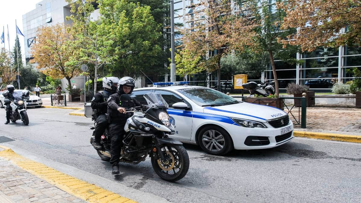 Συνελήφθη στα Πατήσια γνωστός πρώην παρουσιαστής για πορνογραφία ανηλίκων – Νεαρή κοπέλα αποκάλυψε τη φρίκη