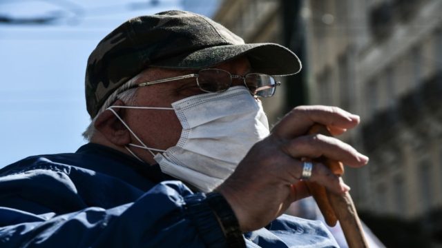 Συντάξεις: Ποιοι θα δουν αυξήσεις έως και 1.872 ευρώ – Τουλάχιστον 700.000 οι ωφελούμενοι συνταξιούχοι (video)