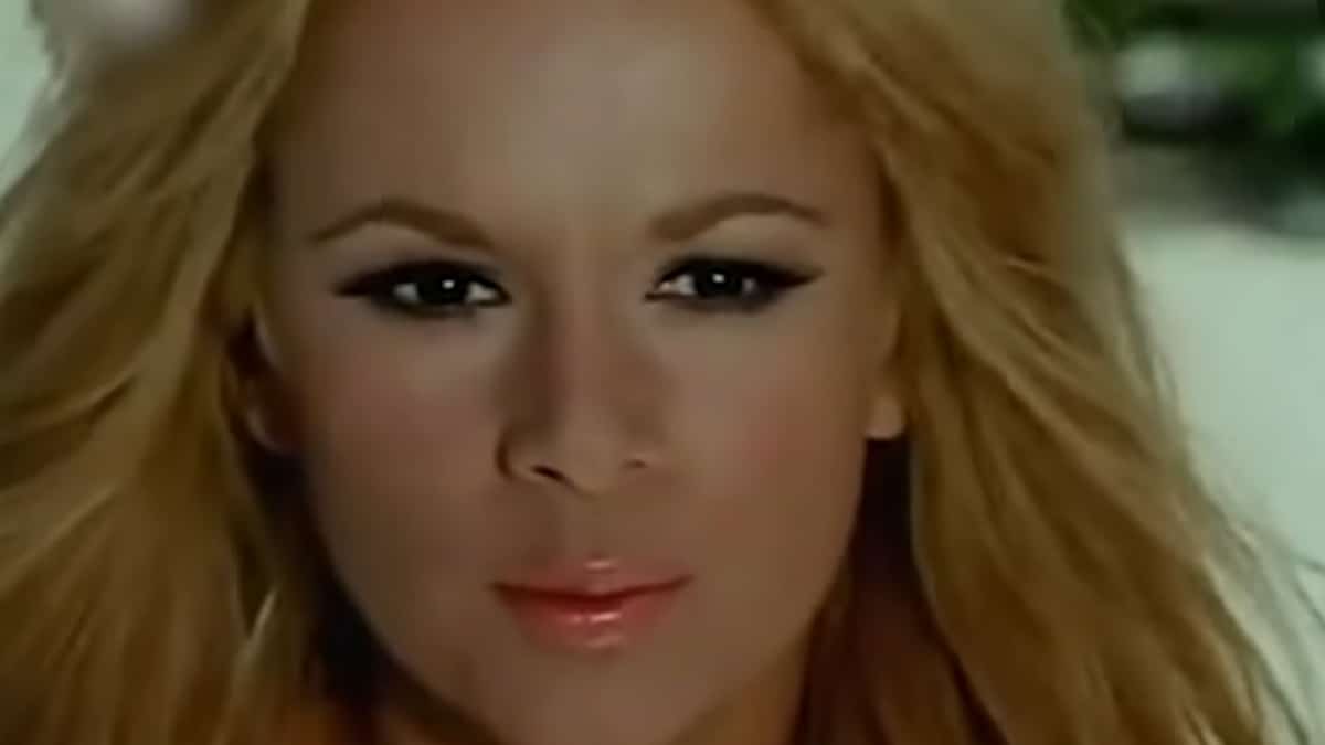 Σπίτια με δωράκι από τον Κωνσταντίνο, ατελείωτα μετρητά και… πολλά ταξί: Αυτή είναι η αλήθεια για την πλήρη περιουσία της Αλίκης Βουγιουκλάκη που έγινε «καπνός»