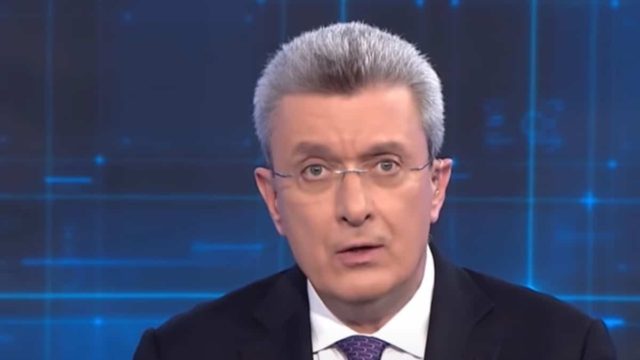 Προβληματισμός στον ΑΝΤ1 για τον Νίκο Χατζηνικολάου – Ανησυχία για τον δημοσιογράφο