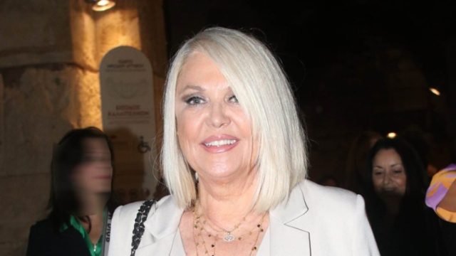 Παρουσιάστρια ολκής: Η ανακοίνωση για την επιστροφή της Ρούλας Κορομηλά στην τηλεόραση – Τι θα παρουσιάσει