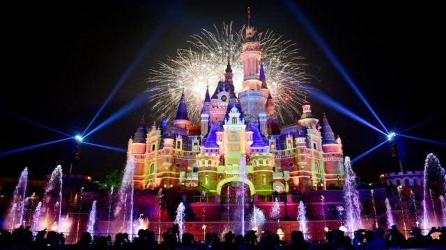 Σανγκάη Disney Resort: ”Κλειστόν” λόγω Covid – Οι τουρίστες βρέθηκαν εγκλωβισμένοι