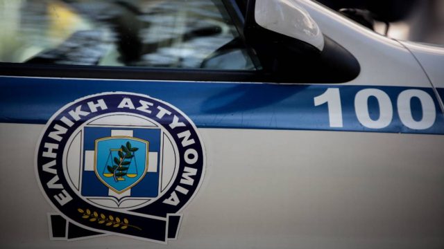 Νεαρή καταγγέλλει σεξουαλική κακοποίηση από αστυνομικούς στο Τμήμα της Ομόνοιας