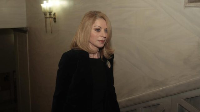 Σάλος με την Έλλη Στάη: Αποκάλυψε τον μισθό που έπαιρνε από την ΕΡΤ