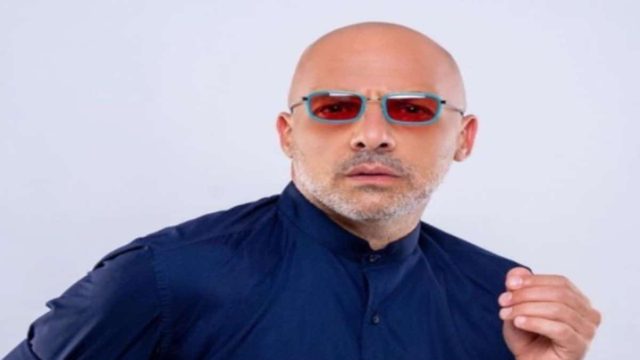 Ερωτευμένος ο Νίκος Μουτσινάς: Αυτή είναι η επίσημη σχέση του παρουσιαστή!
