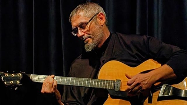 O Απόστολος Λεβεντόπουλος έρχεται στο Half Note Jazz Club