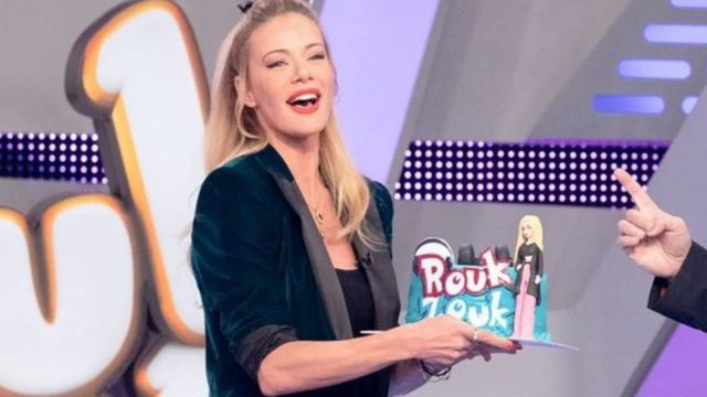 Χαμός στο Ρουκ Ζουκ: Δεν μπορούσαν να απαντήσουν στην πιο εύκολη ερώτηση και έγιναν ρεζίλι στην Ζέτα Μακρυπούλια! (video)