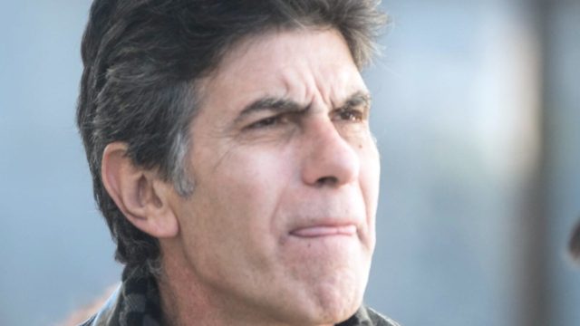 «Χείμαρρος» ο Γιάννης Μπέζος: «Στα 25 χρόνια που είμαι θιασάρχης δεν…»