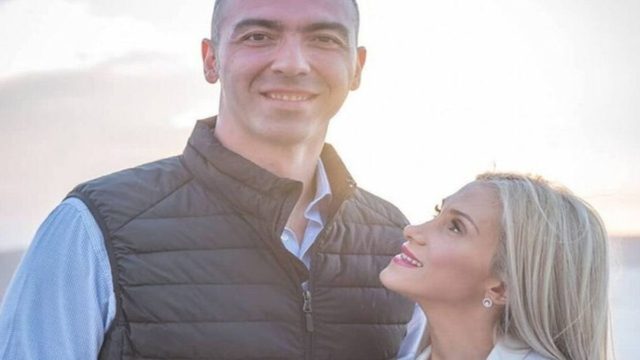 «Σ’ αγαπώ, μ’ ακούς»: Ραγίζει καρδιές η ανάρτηση της συζύγου του Αλέξανδρου Νικολαΐδη μετά τον θάνατό του