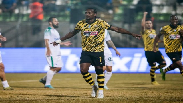 Super League: Ακάθεκτη στο κυνήγι της κορυφής η ΑΕΚ – Πέρασε άνετα και από τη Λιβαδειά (photos)