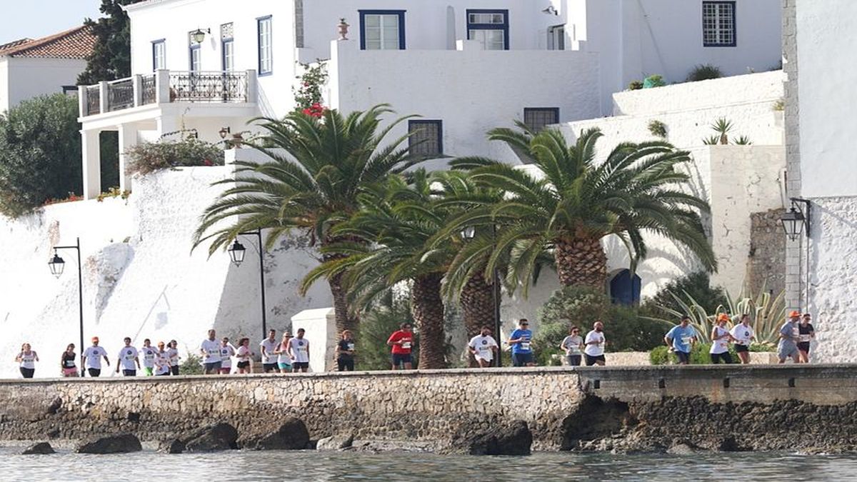 Spetses Mini Marathon 2022: Έρχεται το τριήμερο 7-8-9 Οκτωβρίου!