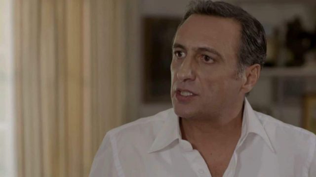 Παράδεισος των Κυριών: Ο Αποστόλης μαθαίνει κάτι που του αλλάζει εντελώς τα σχέδια