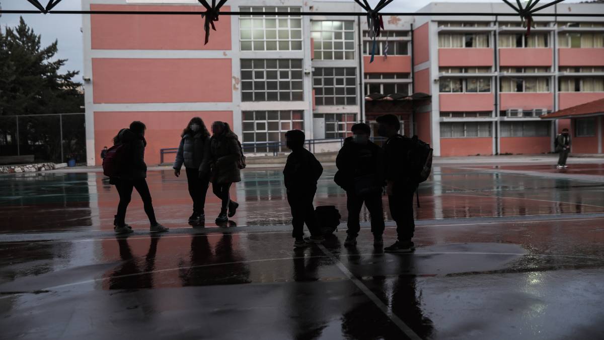 Τρόμος στην Κρήτη: 13χρονος απείλησε με μαχαίρι 11χρονη μαθήτρια Δημοτικού σχολείου