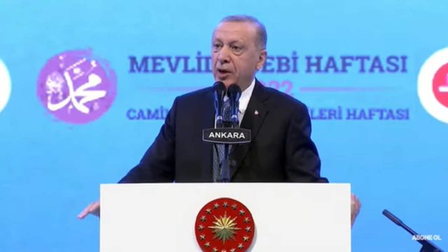 Ελληνοτουρκικά: Απίστευτοι ισχυρισμοί Ερντογάν – «Οι Έλληνες πνίγουν μετανάστες! Εμείς τους σώζουμε γιατί είμαστε μουσουλμάνοι» (Video)