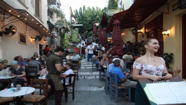 Κορωνοϊός: «Καμπανάκι» από EMA – Έρχεται νέο κύμα τις επόμενες εβδομάδες