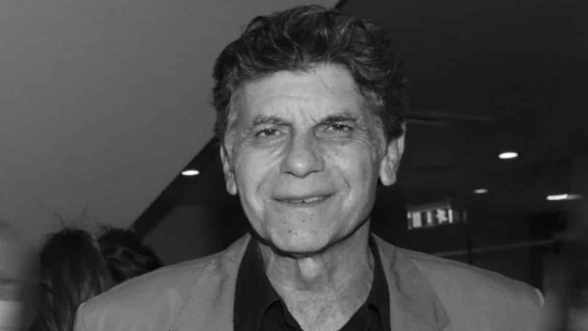 «Mε πήρε η σύζυγός μου και μου είπε έφυγε…» – Βυθίστηκε στο πένθος ο Γιάννης Μπέζος