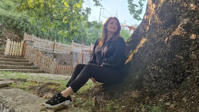 «Καλό σου ταξίδι…» – Θρήνος για την Άντζελα Γκερέκου 15 μήνες μετά το θάνατο του Τόλη Βοσκόπουλου