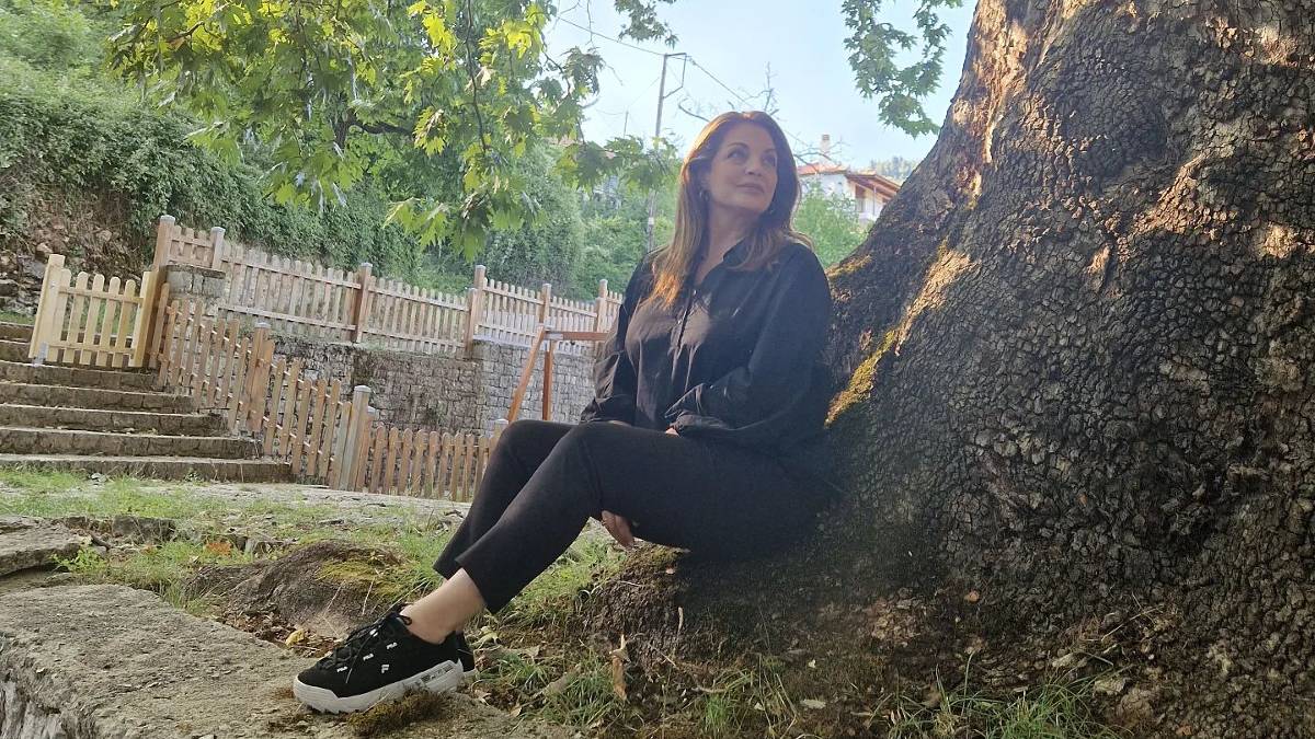 «Καλό σου ταξίδι…» – Θρήνος για την Άντζελα Γκερέκου 15 μήνες μετά το θάνατο του Τόλη Βοσκόπουλου
