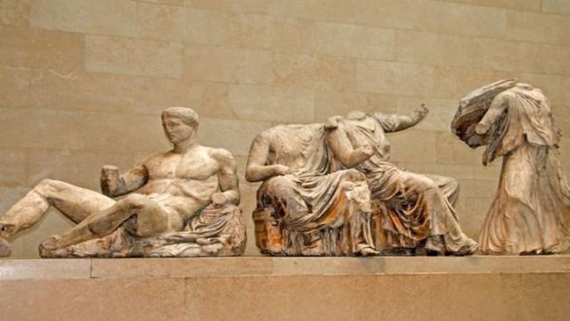 Το 54% των Βρετανών τάσσεται υπέρ της επιστροφής των Γλυπτών του Παρθενώνα στην Ελλάδα