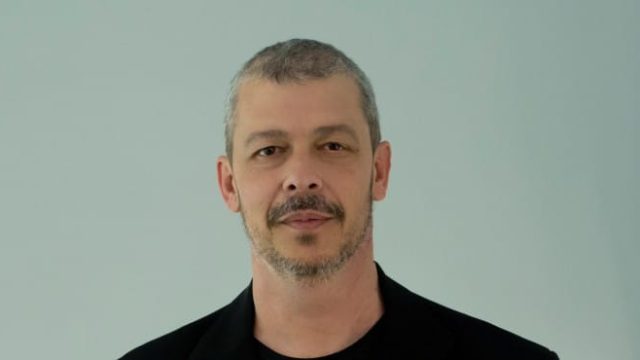 “Jazz στο Μουσείο” με τον Δημήτρη Καλαντζή στο Ίδρυμα Βασίλη & Ελίζας Γουλανδρή