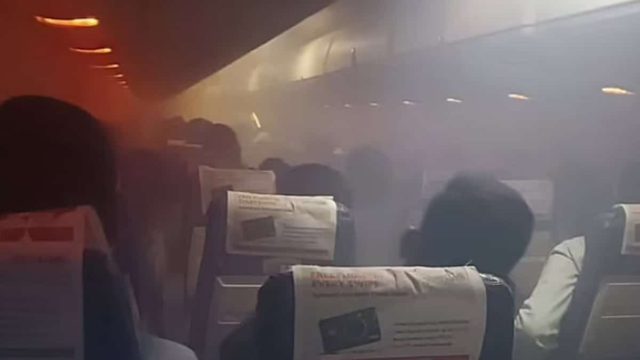 Τρόμος σε πτήση στην Ινδία: Γέμισε καπνούς το αεροσκάφος – «Μας είπαν να προσευχηθούμε στον Θεό»