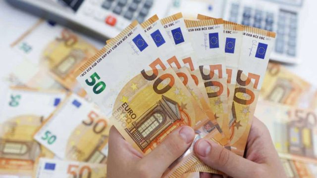 «Βρέχει» λεφτά: Ο «χάρτης» των πληρωμών για την εβδομάδα 17 – 21 Οκτωβρίου