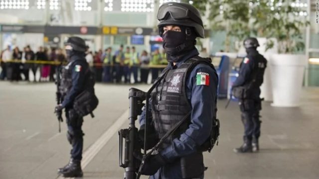 Μακελειό στο Μεξικό: Ένοπλοι εκτέλεσαν 18 ανθρώπους – Ανάμεσα στα θύματα ο Δήμαρχος της κοινότητας (video)