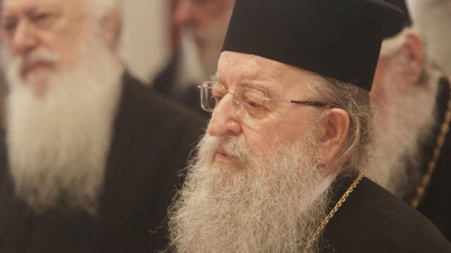 Θετικός στον κορωνοϊό ο Μητροπολίτης Άνθιμος – Διακομίστηκε στο νοσοκομείο