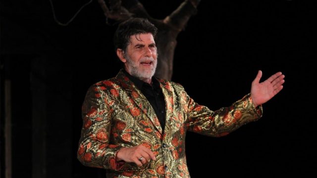 «Καταπέλτης» ο Γιάννης Μπέζος: «Δεν έχω δουλέψει ποτέ…»