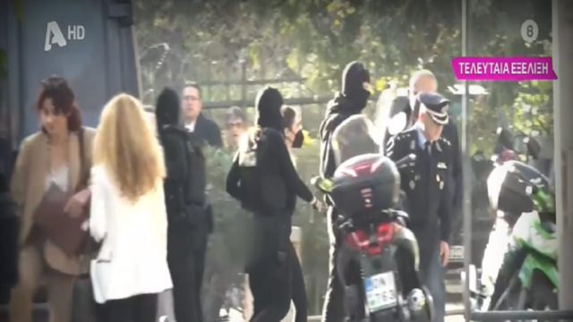 Νεκρά παιδιά στην Πάτρα: Στις 16 Νοεμβρίου η απολογία της Ρούλας Πισπιρίγκου για Μαλένα και Ίριδα – “Δεν αποκλείεται να ζητήσει νέα προθεσμία” (Video)