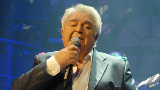 Το άγνωστο οικογενειακό δράμα που θέλει να «θάψει» ο Πασχάλης Τερζής