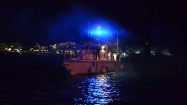 Συναγερμός στο λιμάνι της Πάτμου: Βυθίστηκε ρυμουλκό – Νεκρός ο καπετάνιος