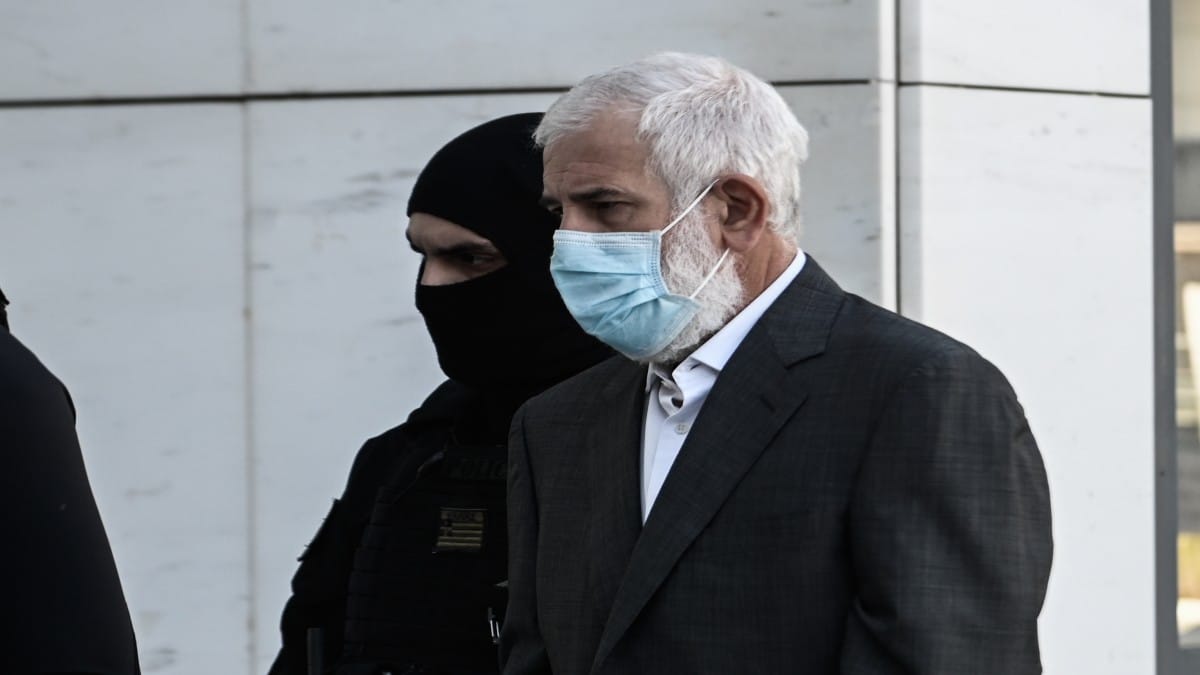 Σε τραγική κατάσταση ο Πέτρος Φιλιππίδης – Οικονομικός «κατήφορος» για τον ηθοποιό