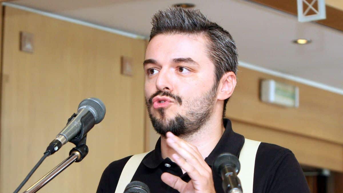 «Βύθισε» την Ελλάδα στη θλίψη: Αυτή ήταν η αδελφή του Πέτρου Πολυχρονίδη που νικήθηκε από σπάνια νόσο