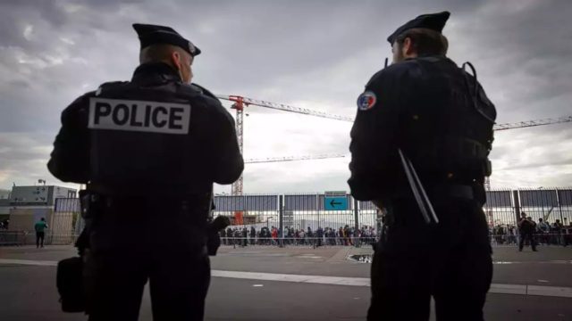 Φρίκη και οργή: Σορός 12χρονης βρέθηκε μέσα σε βαλίτσα – Την απήγαγαν από το σπίτι