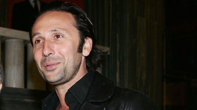«Κροίσος» και καταφερτζής ο Ρένος Χαραλαμπίδης: Έτσι κατάφερε να αβγατίσει τα λεφτά που έβγαλε από την τηλεόραση