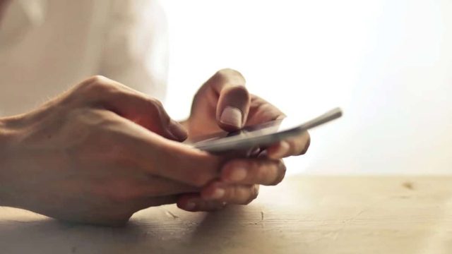 Μύδροι για το κύκλωμα revenge porn: Οι διάλογοι προκαλούν αηδία – Καταγγελίες για καθυστέρηση των ερευνών από τις Αρχές