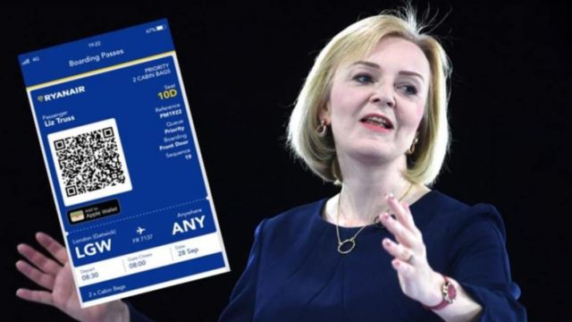 Σωστό τρολ η Ryanair για την Λιζ Τρας – Της έβγαλε εισιτήριο για όποιον προορισμό θέλει