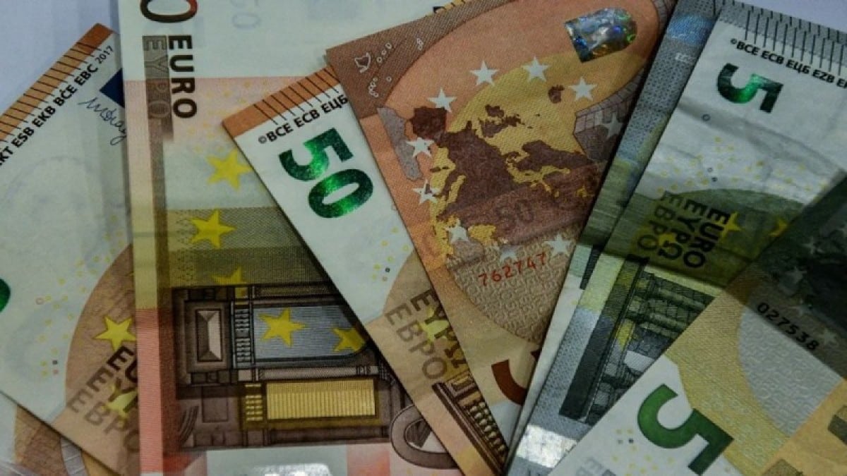 Συντάξεις Νοεμβρίου: Πότε γίνεται η πληρωμή – Αναλυτικά οι ημερομηνίες! Ποιοι συνταξιούχοι θα “δουν” αύξηση 7% από το νέο έτος (Video)
