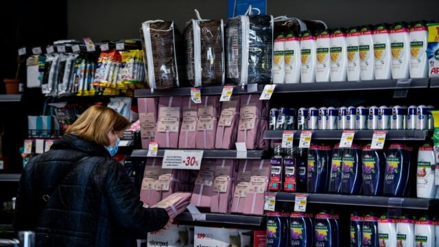 Βόμβα στην ελληνική αγορά – Κορυφαία αλυσίδα σούπερ μάρκετ άλλαξε «χέρια»